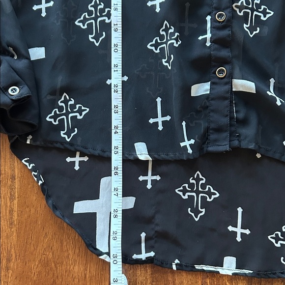 Marisol edgy Goth rock, sheer blouse cross design, black white top women’s large - Picture 8 of 14